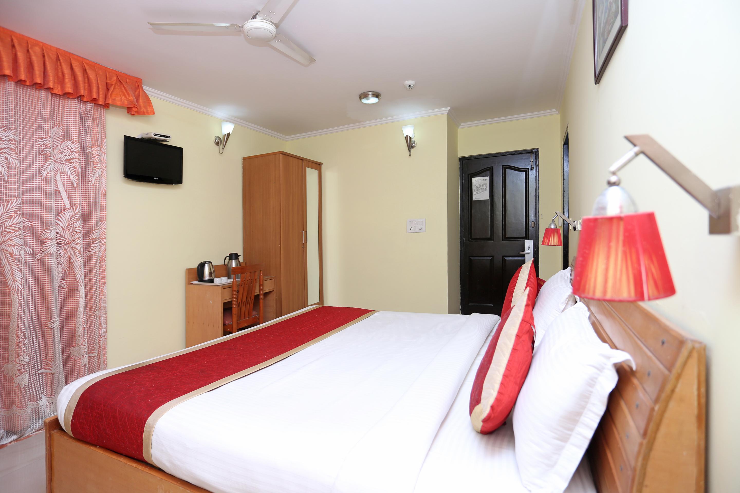 הרידוואר Sun Hotel מראה חיצוני תמונה
