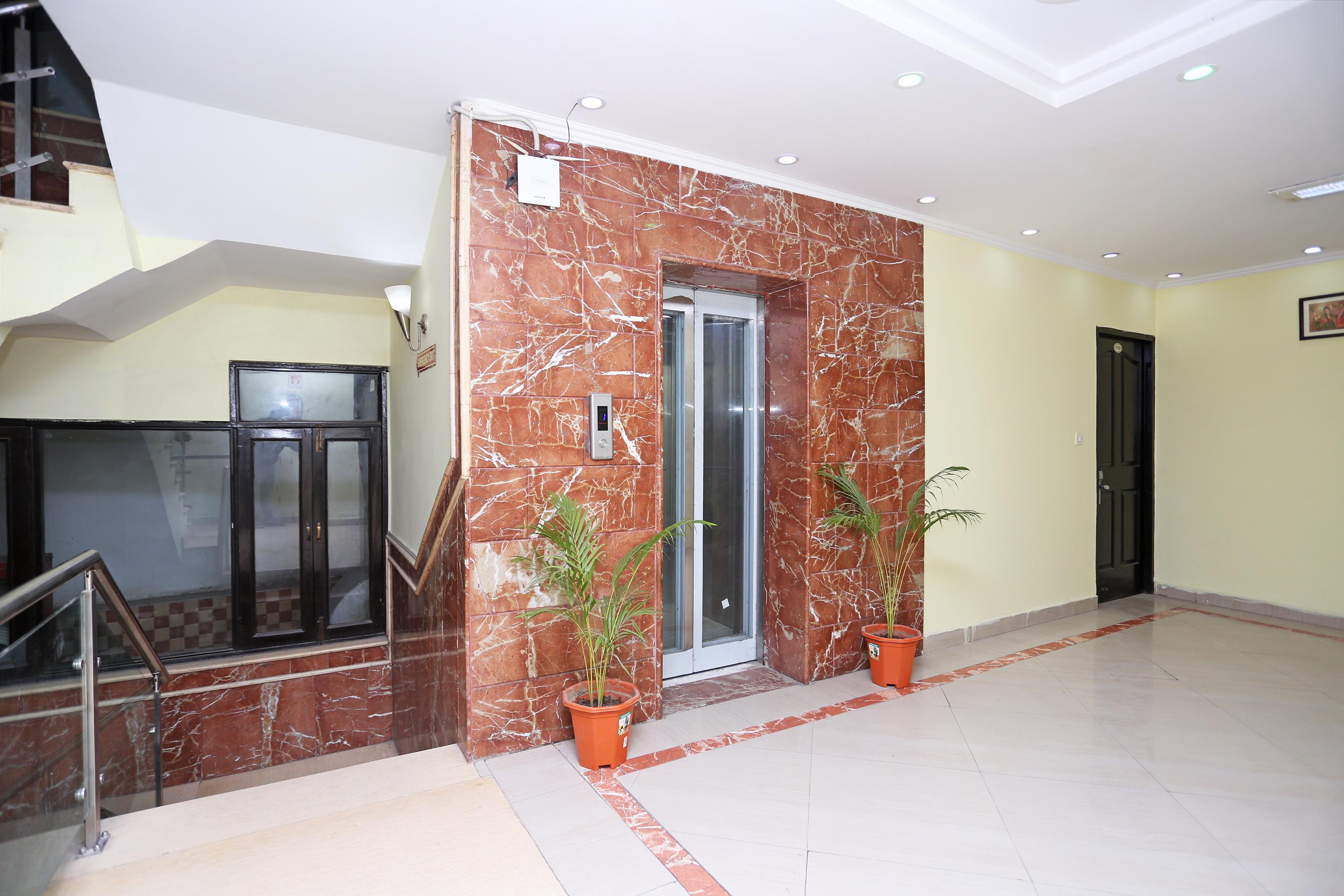 הרידוואר Sun Hotel מראה חיצוני תמונה